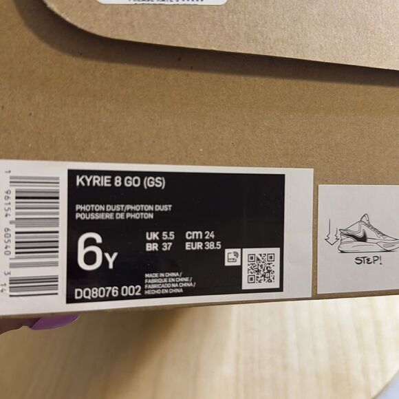 NEW-Nike Kyrie 8 GO GS Chinese New Year Photon Dust- Youth 6 (Women’s 7.5) - Picture 7 of 8